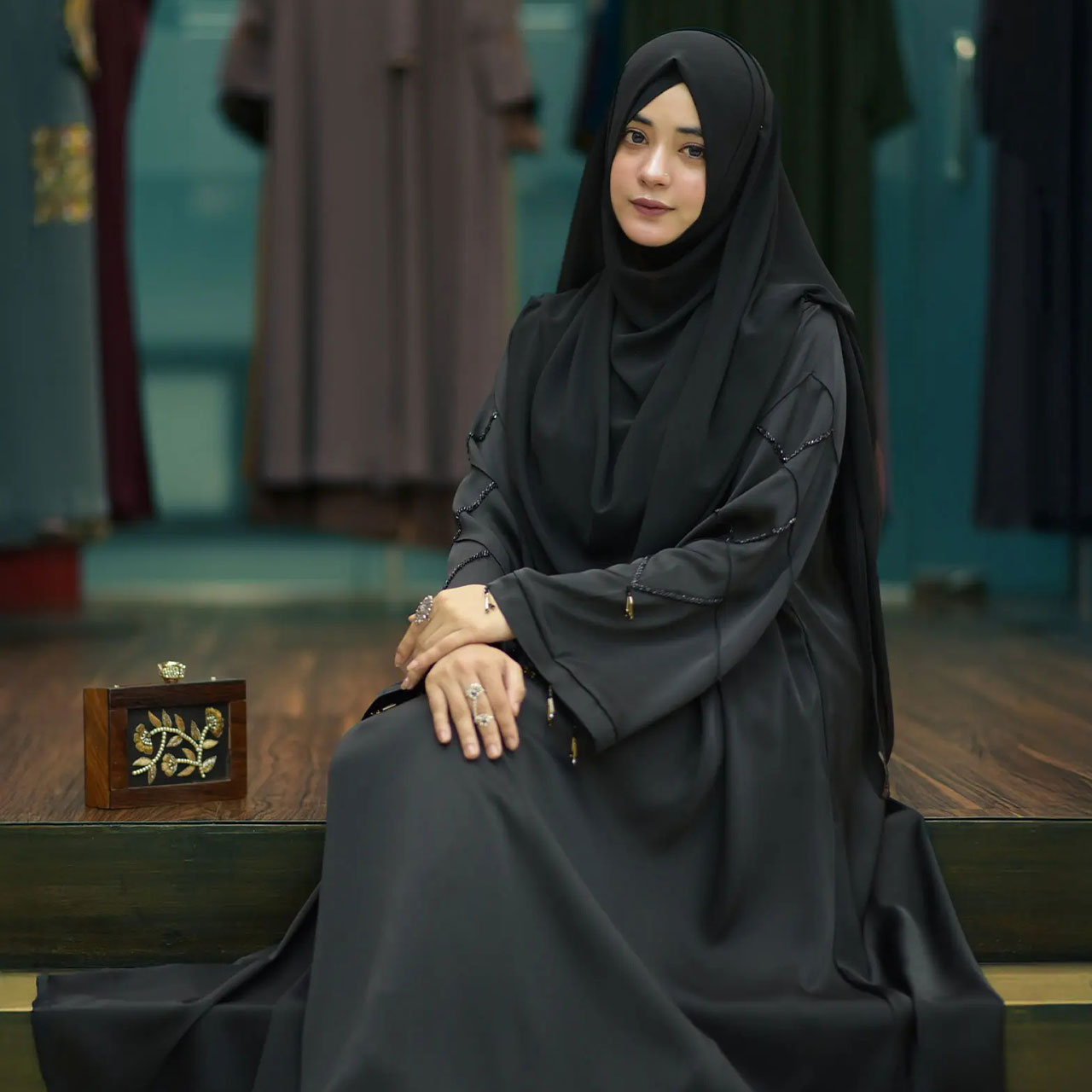 Abaya Aleeha Without Any Hijab & Others