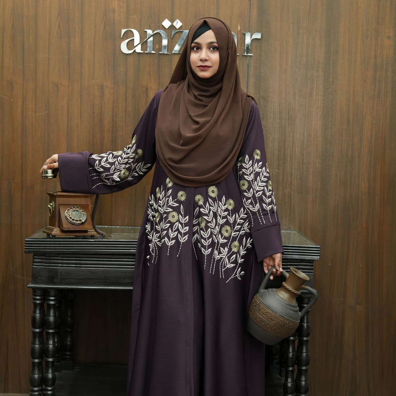 Abaya Aleeha Without Any Hijab & Others