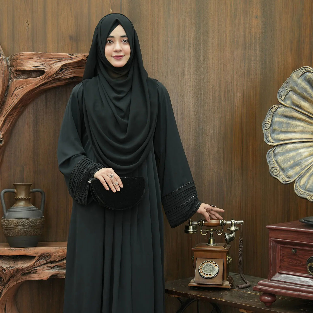 Abaya Aleeha Without Any Hijab & Others